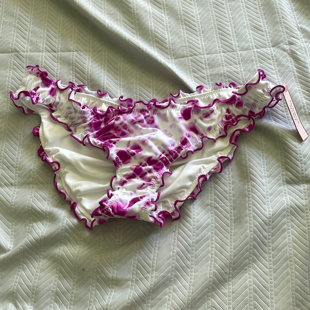 NWT Victoria’s Secret bikini bottoms